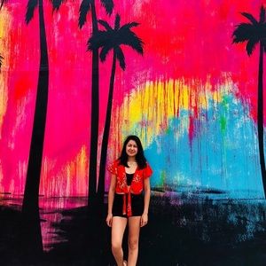 Meet your Posher, Valeria